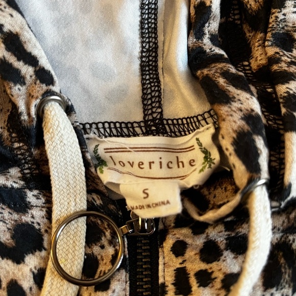 Love Riche Animal Print boutique Hoodie size small - Picture 8 of 8